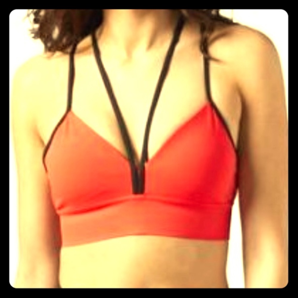Reebok strappy sports bra